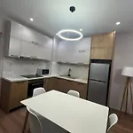 Prayla Luxury 2bd At Delijorgji Apartman *