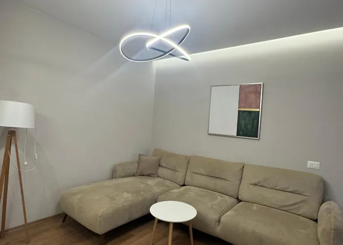 Prayla Luxury 2bd At Delijorgji