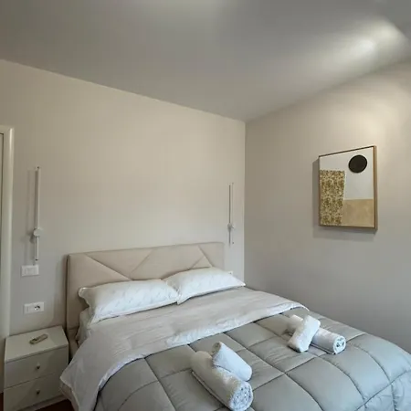 Prayla Luxury 2bd At Delijorgji