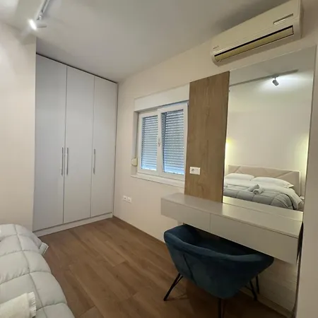 شقة Luxury 2bd Near Delijorgji *