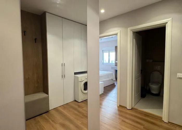 아파트 Prayla Luxury 2bd At Delijorgji