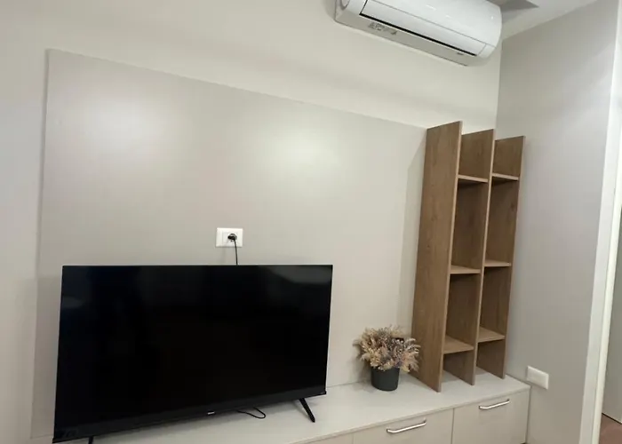 Prayla Luxury 2bd At Delijorgji * 티라나